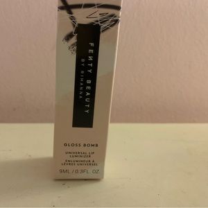 Fenty beauty gloss bomb in glass slippers